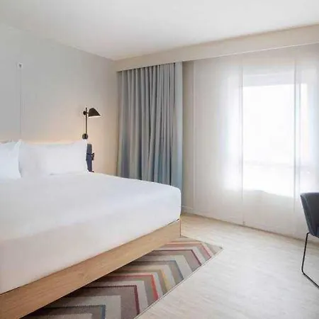 Hampton By Hilton Hotel