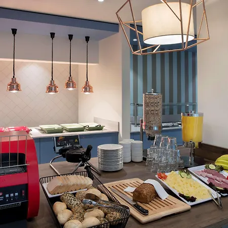 호텔 Hampton By Hilton 카이저슬라우테른