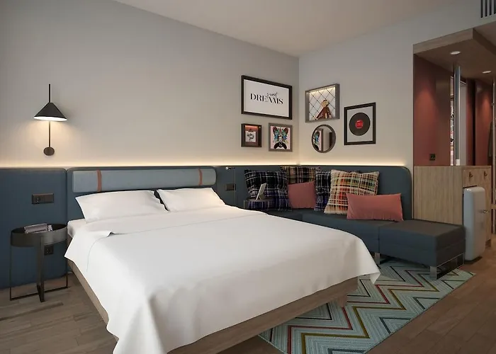 Hampton By Hilton Hotel 3*