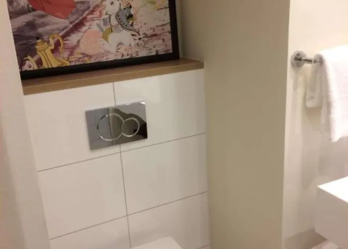 Hampton By Hilton Hotel